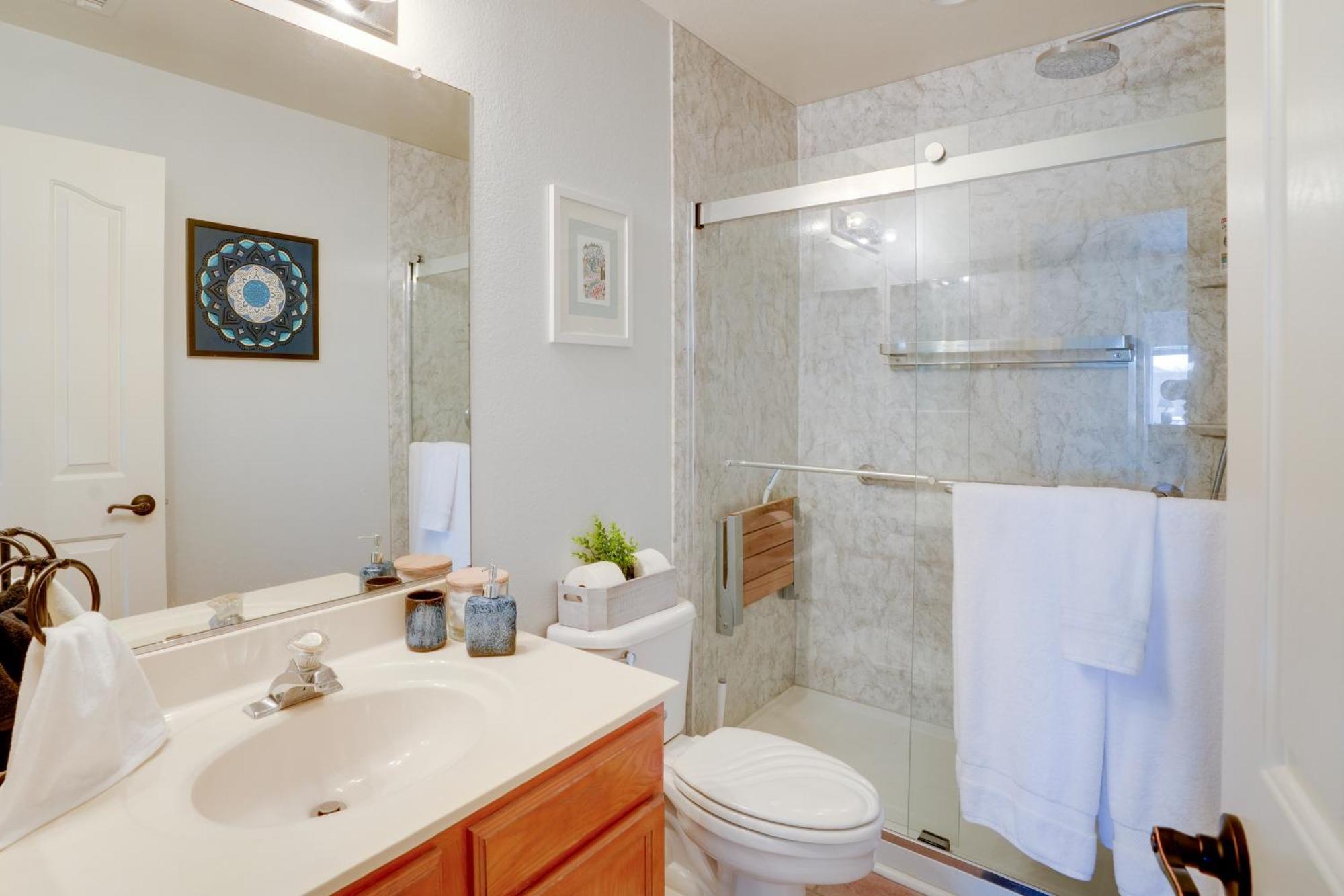 Вилла Sunny Surprise Getaway With Private Yard And Pool Экстерьер фото