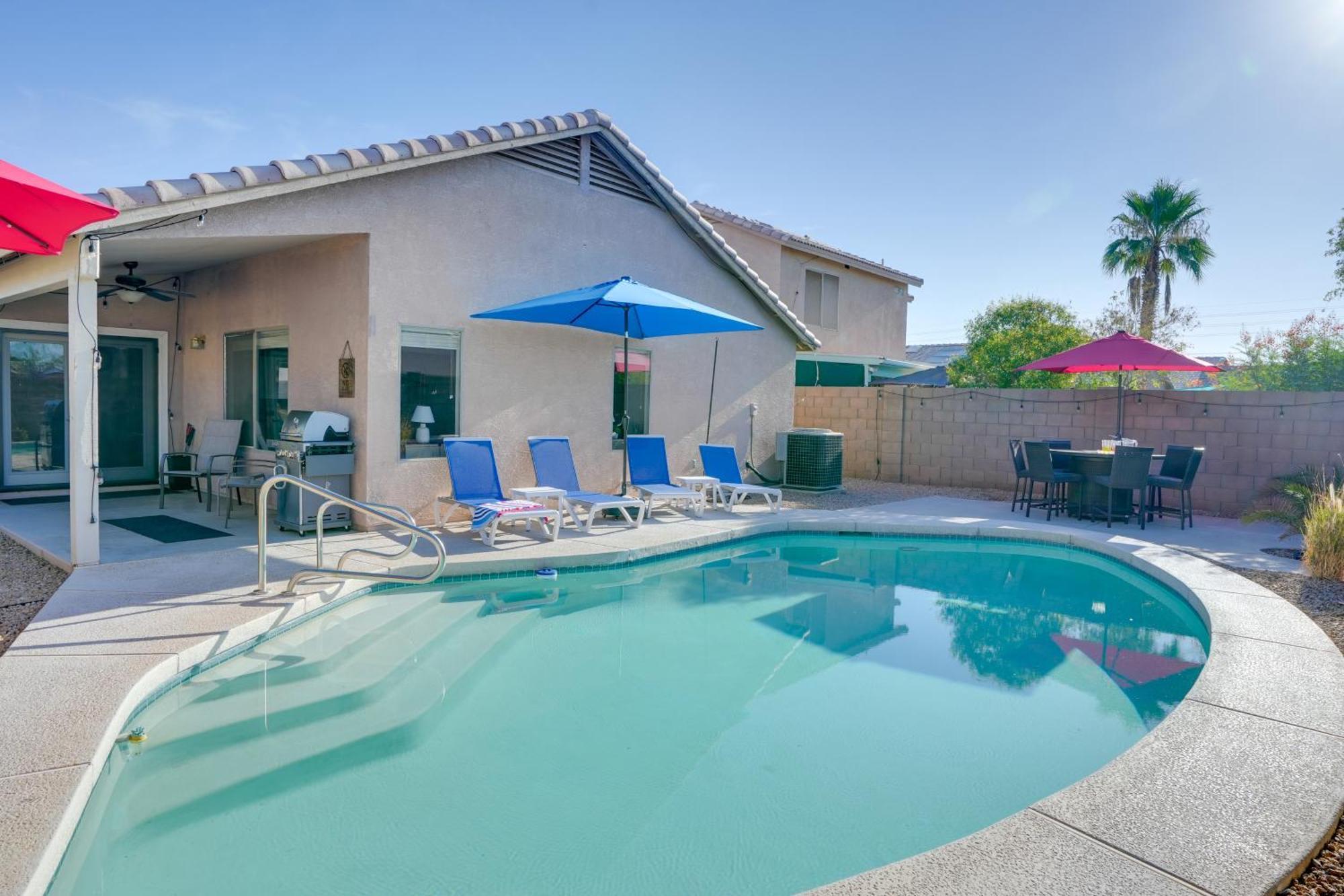Вилла Sunny Surprise Getaway With Private Yard And Pool Экстерьер фото